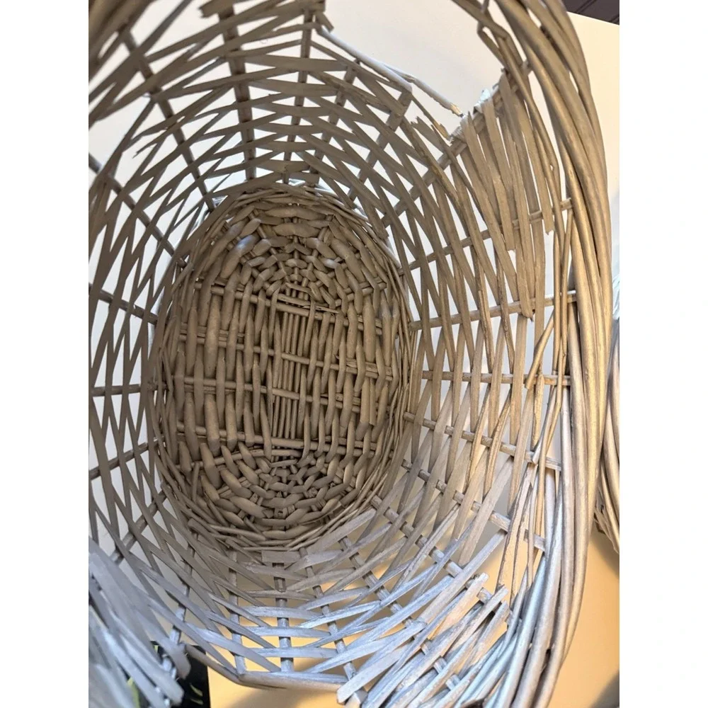 wicker baskets vintage  Silver Set Of 4